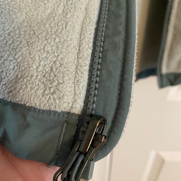 North Face Denali Womans Jacket, SM - Picture 5 of 6